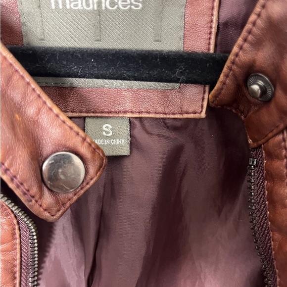 Maurices Tan (Faux) Leather Jacket with Zipper Details. Women’s small - Picture 4 of 4